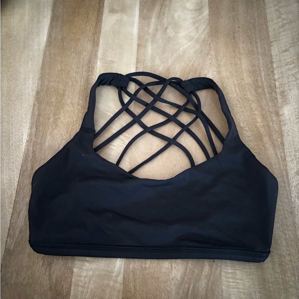 Lululemon sports bra 4